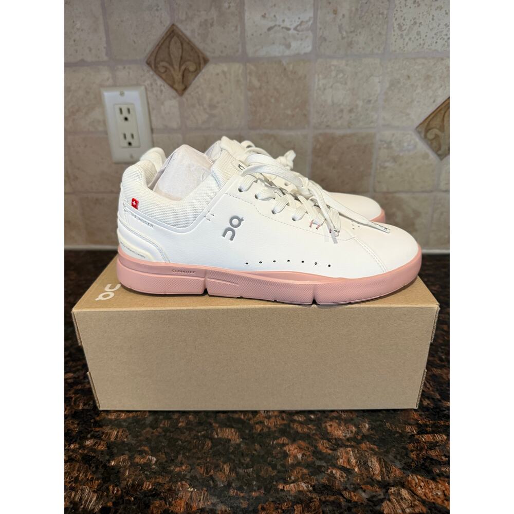 On Cloud The Roger Advantage "White/Woodrose" Shoes Sz 8.5W/7M Brand New